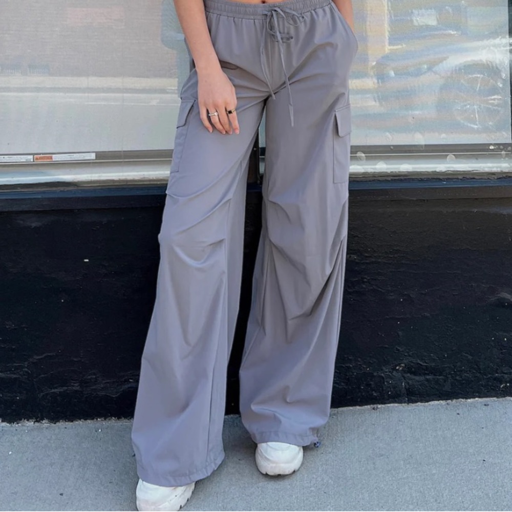 Women’s Charcoal Grey Parachute Pants- Small